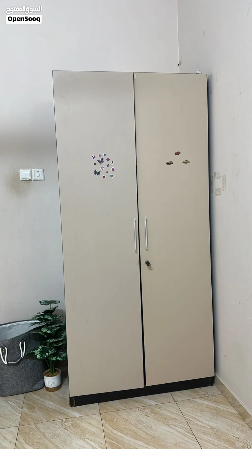 clothes wardrobe