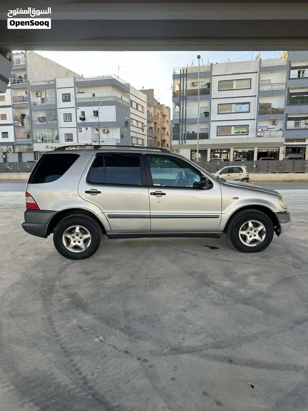 Mercedes Benz M-Class ML 320