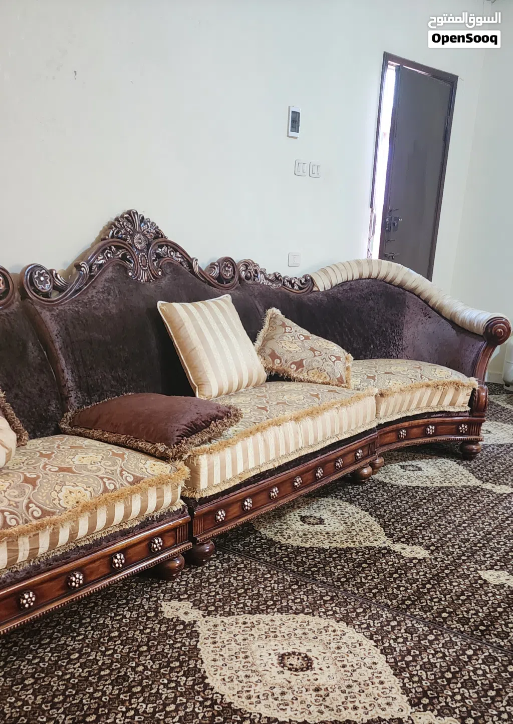 صالون ارابسك زان استعمال نظيف جدا