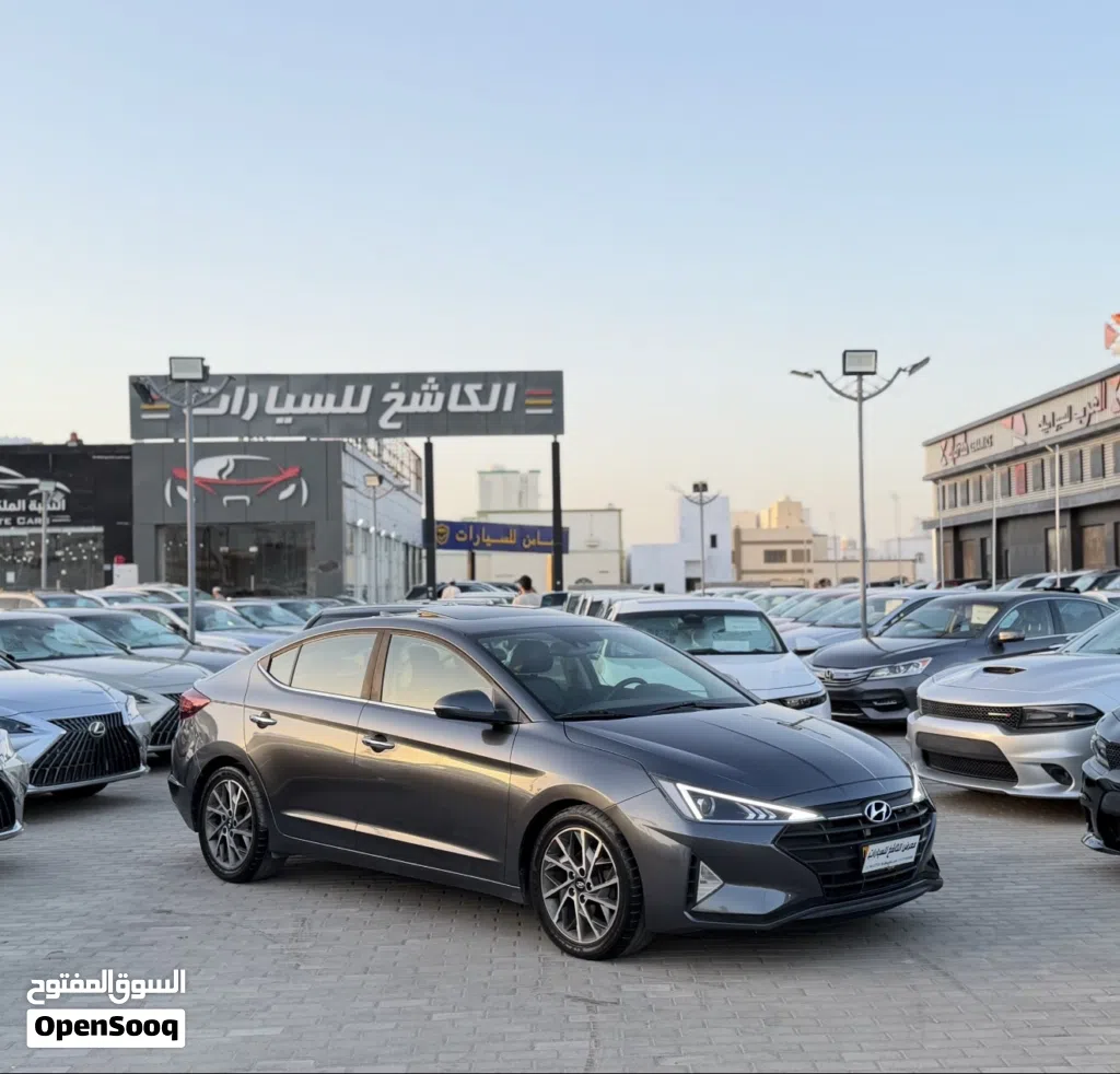 Hyundai Elantra Limited