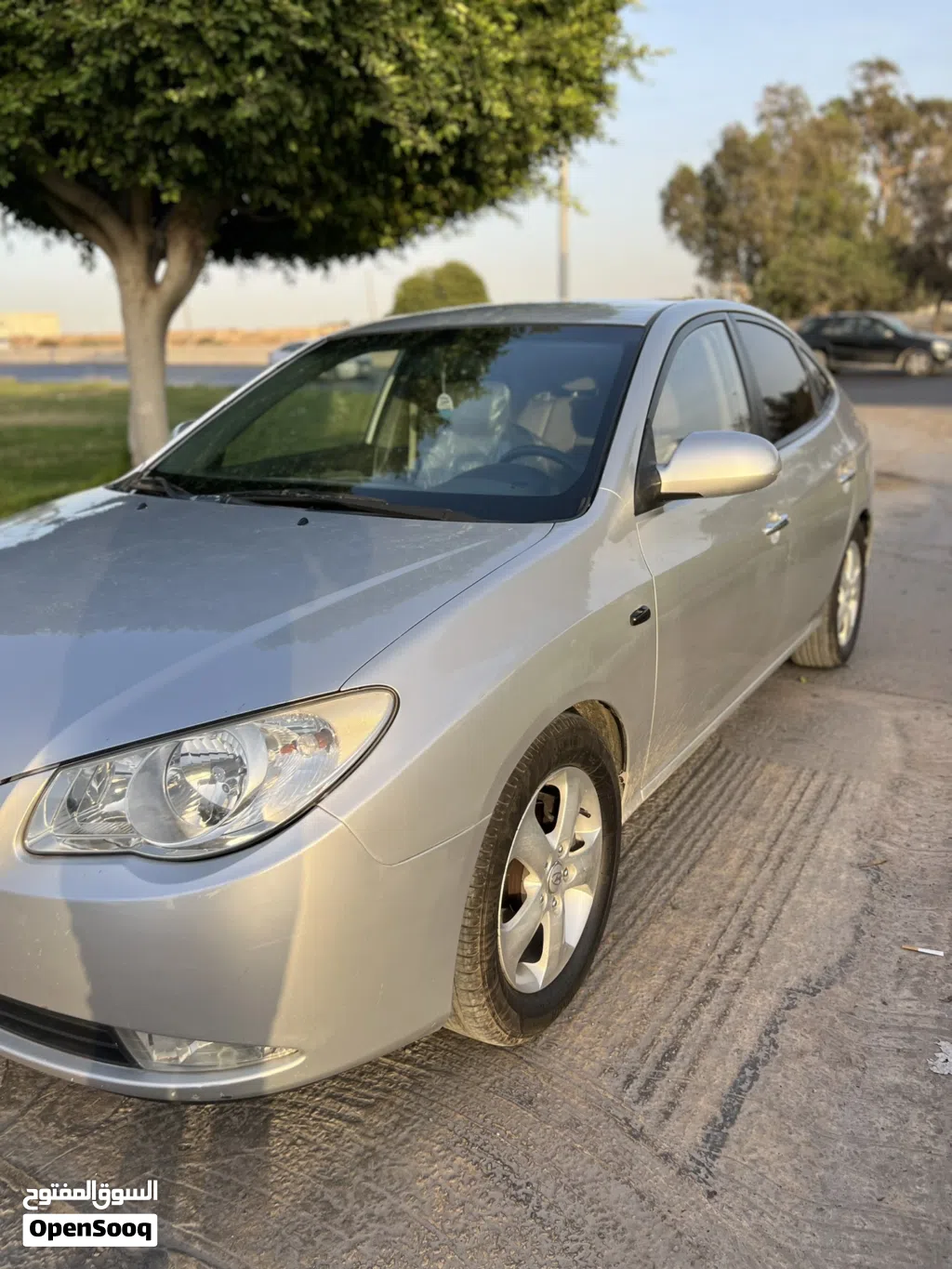 Hyundai Avante Limited