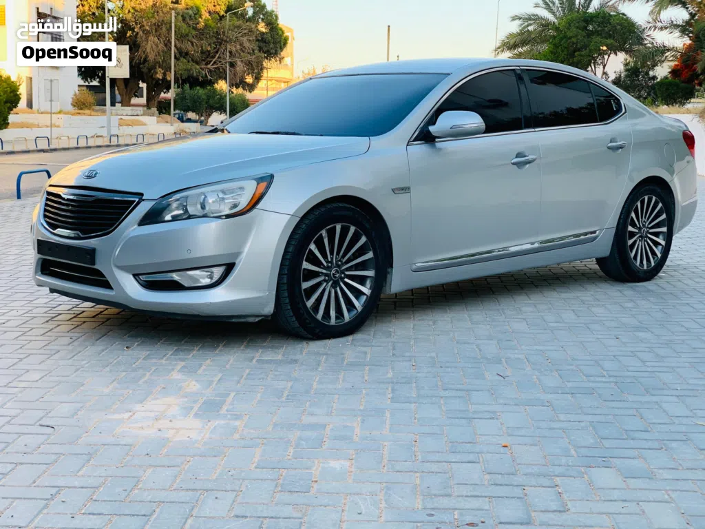 Kia Cadenza Premium