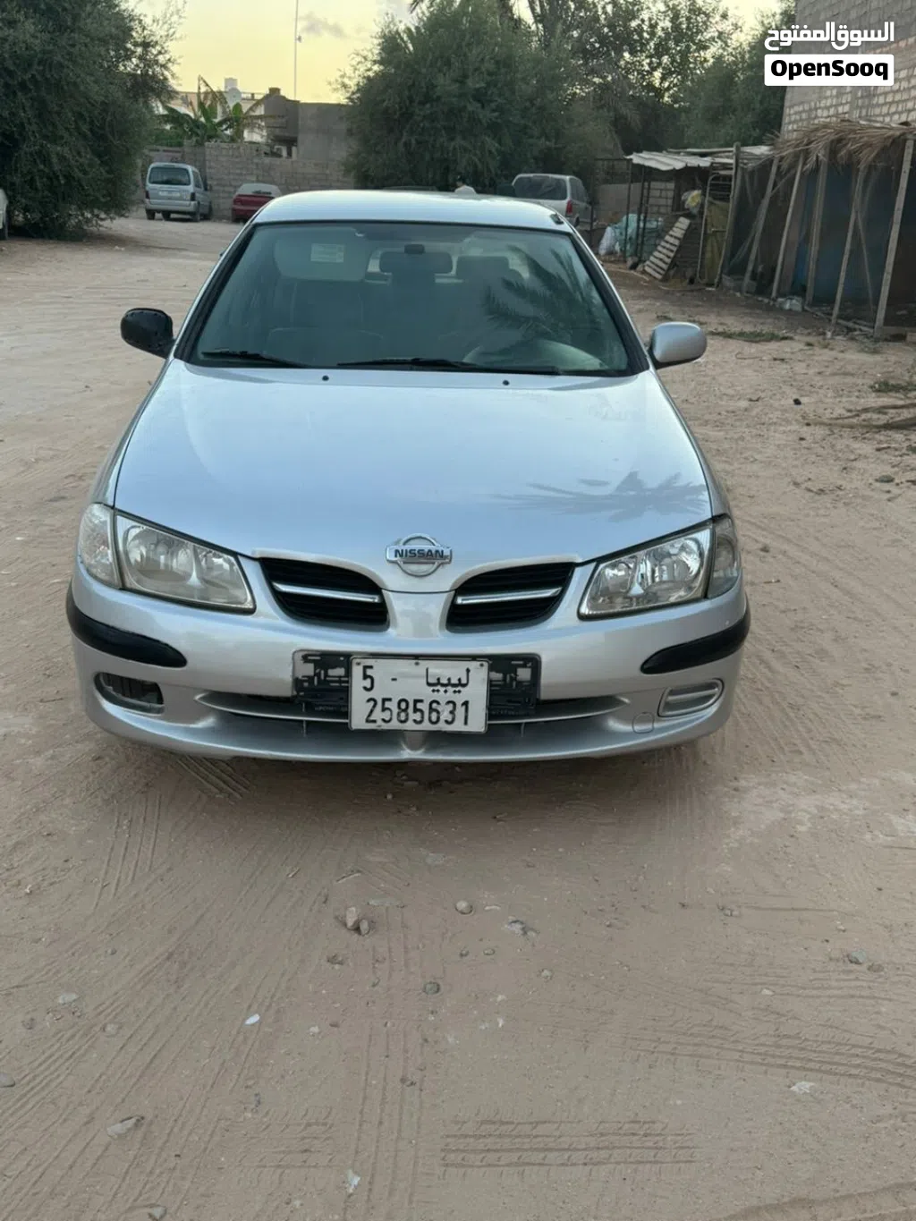 Nissan Almera