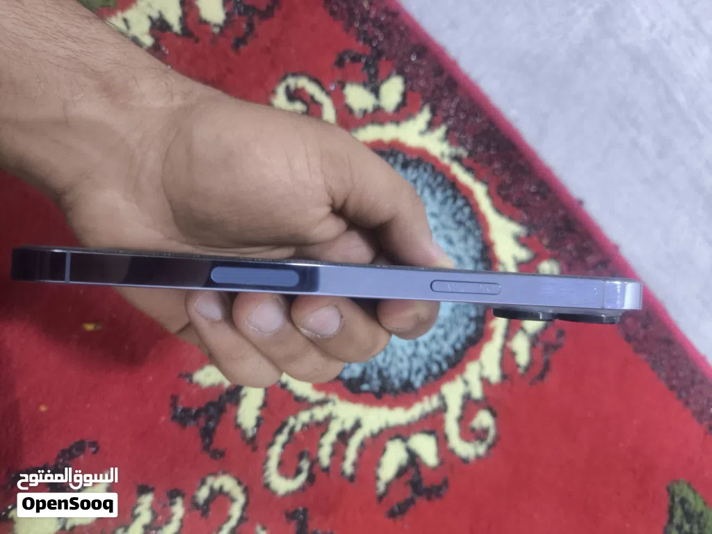 موبايل ايفون 13 برو ماكس اللون ازرق