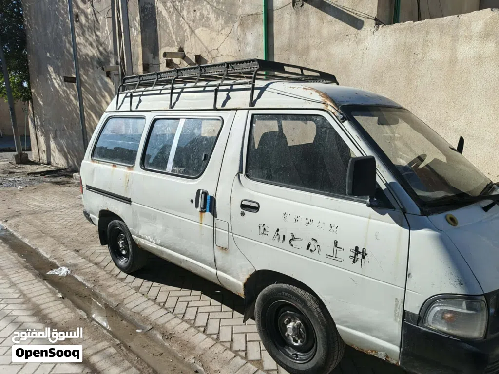 Toyota Alphard Standard