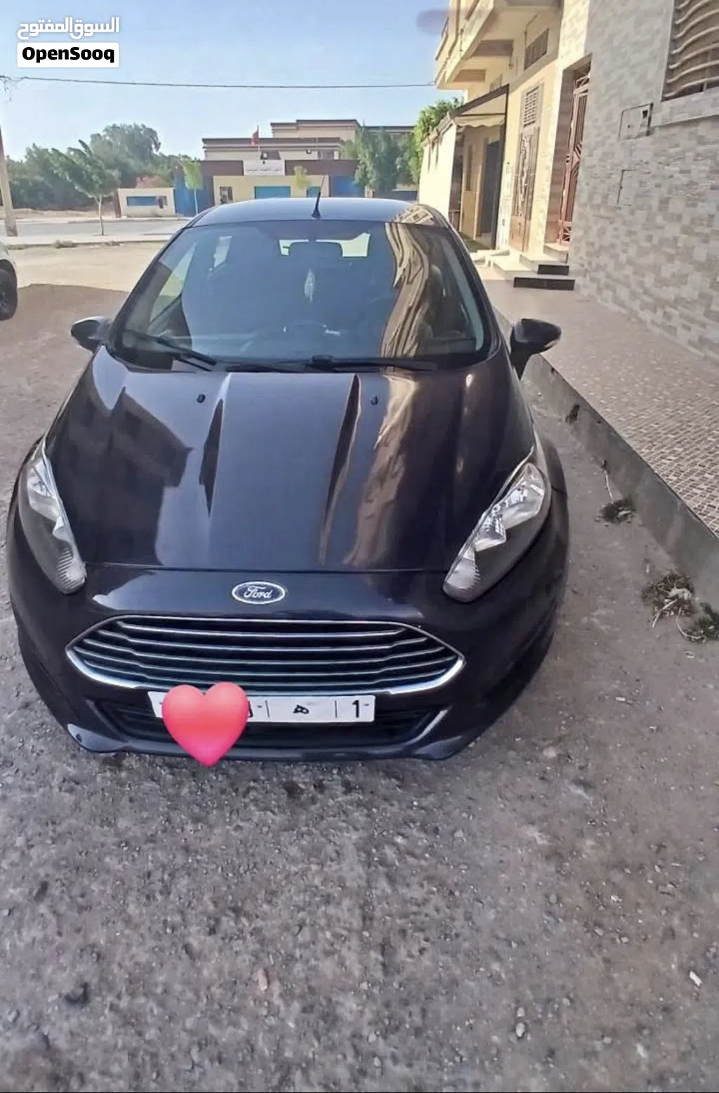 فورد فييستا Titanium