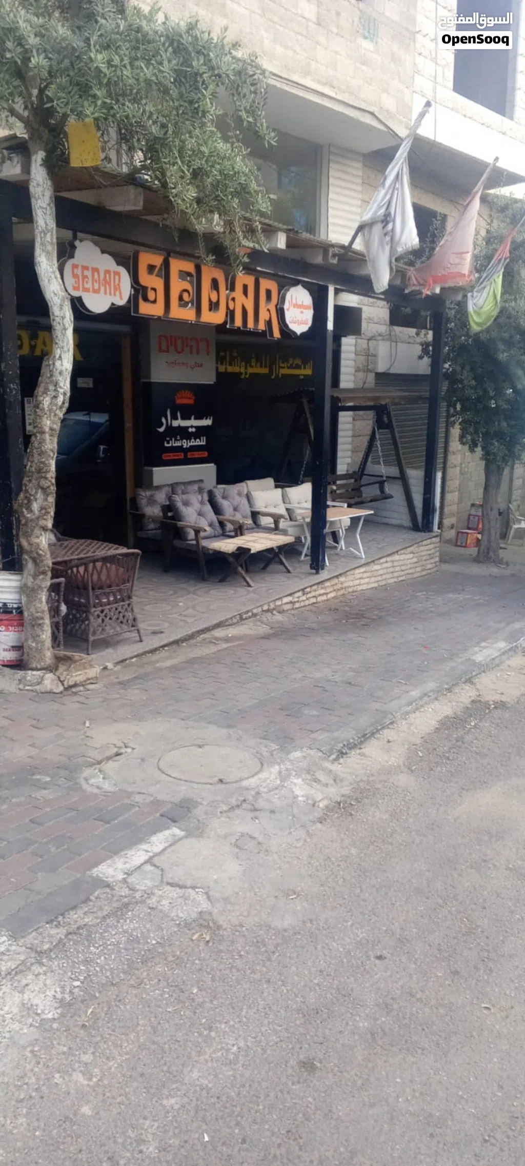 محلات للبيع قلقيلية شارع نابلس مقابل مول السيد