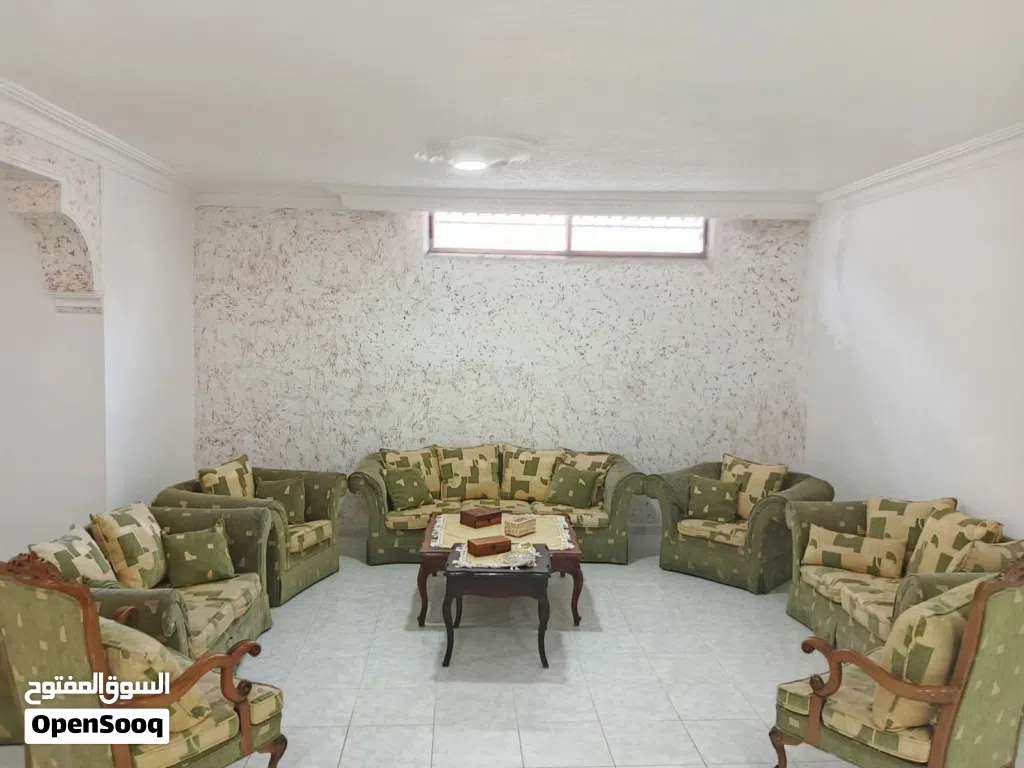 طقم كنبايات للبيع