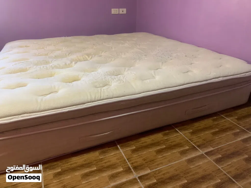 فرشة سرير مزدوج