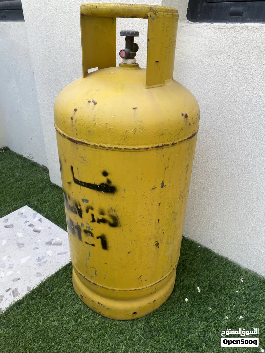 used gas cylinder