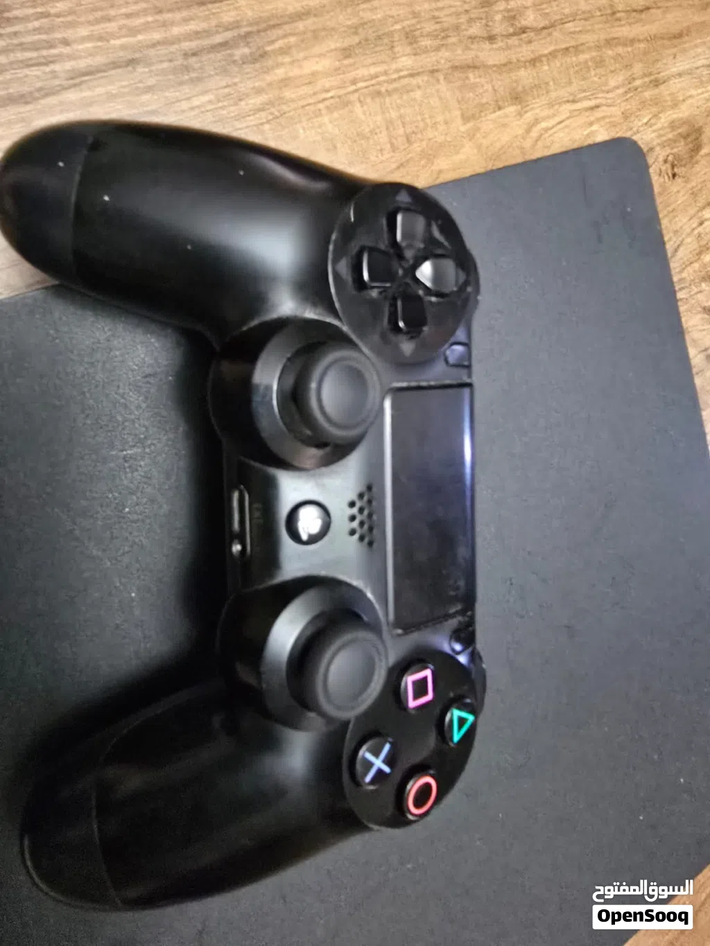 PS 4 للبيع