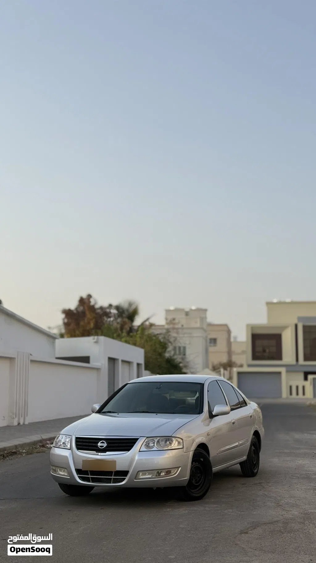 Nissan Sunny Standard