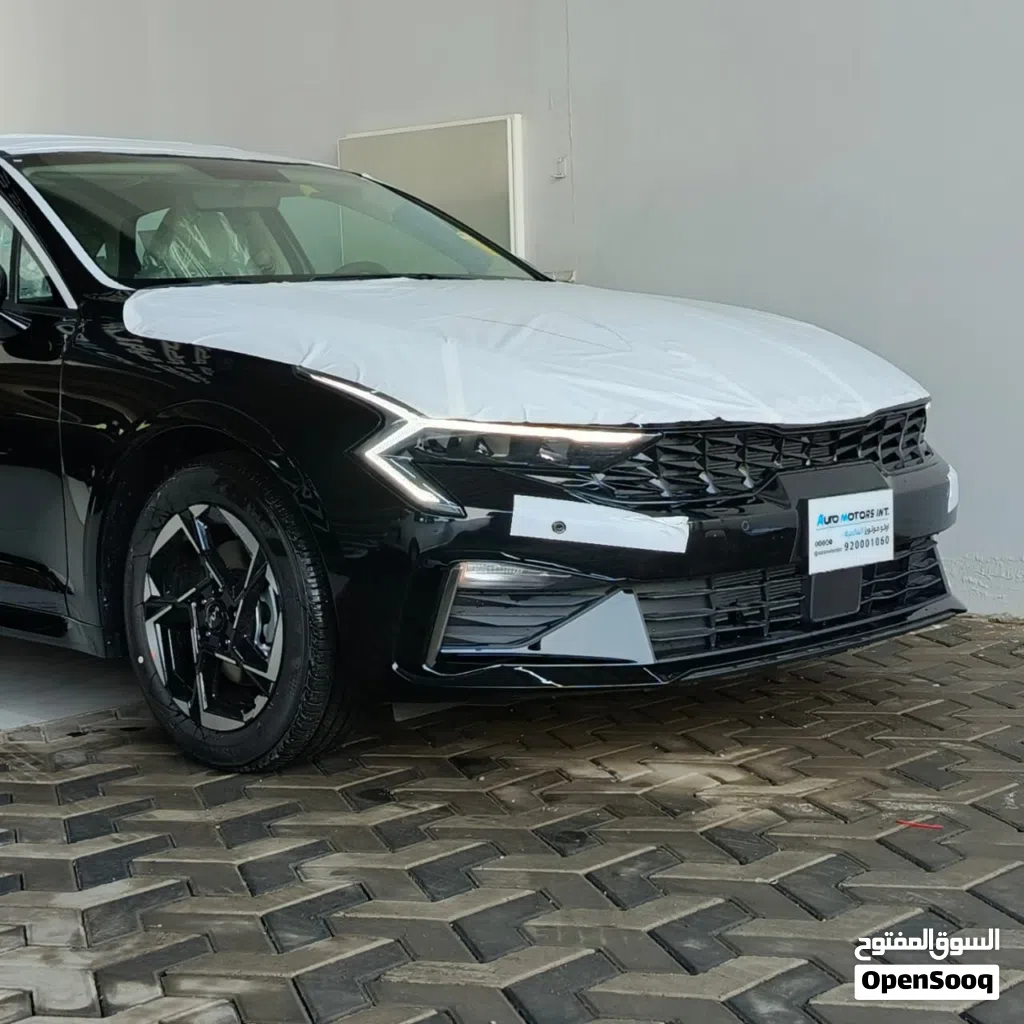 Kia K5 Standard