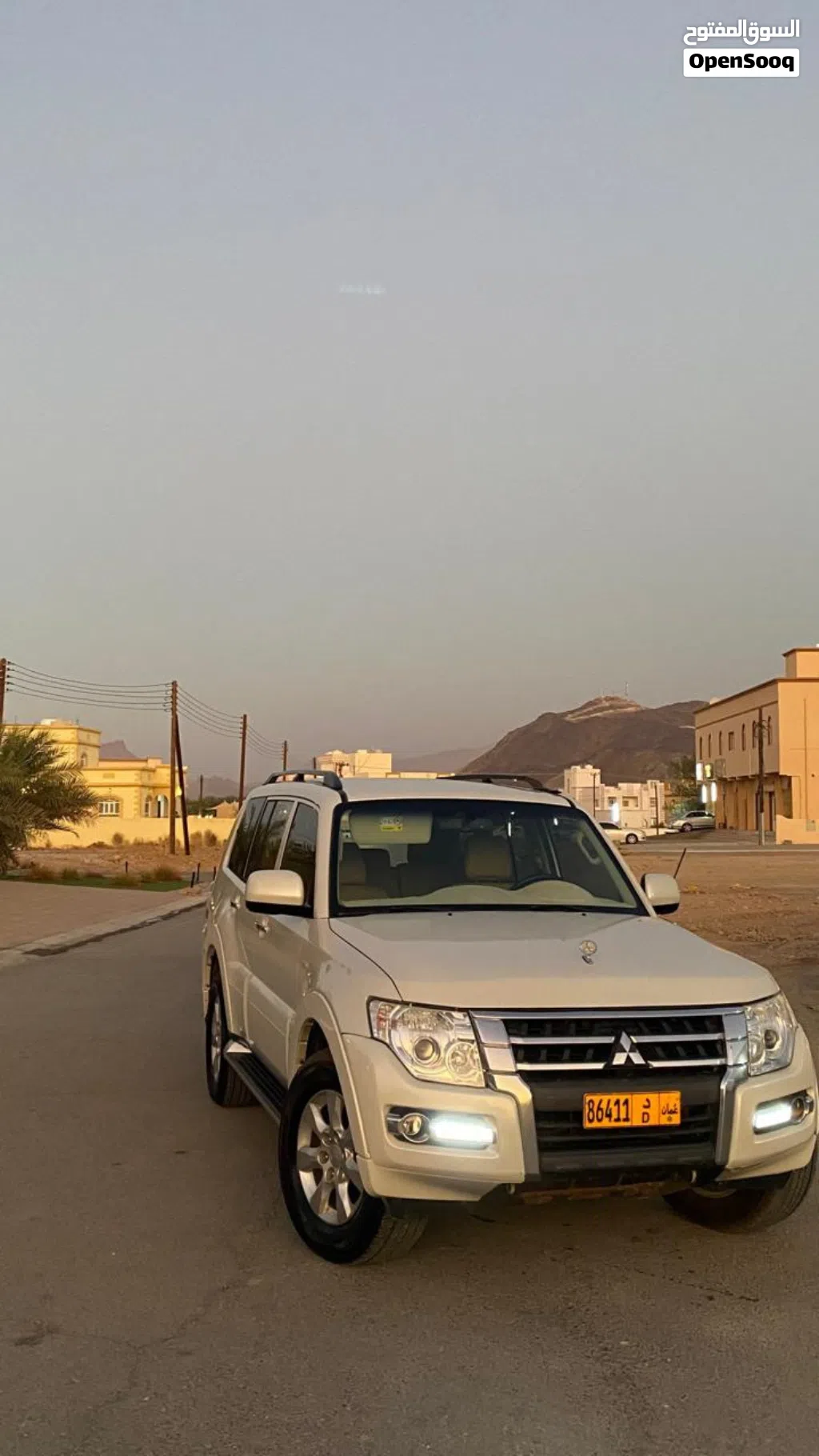 Mitsubishi Pajero Standard