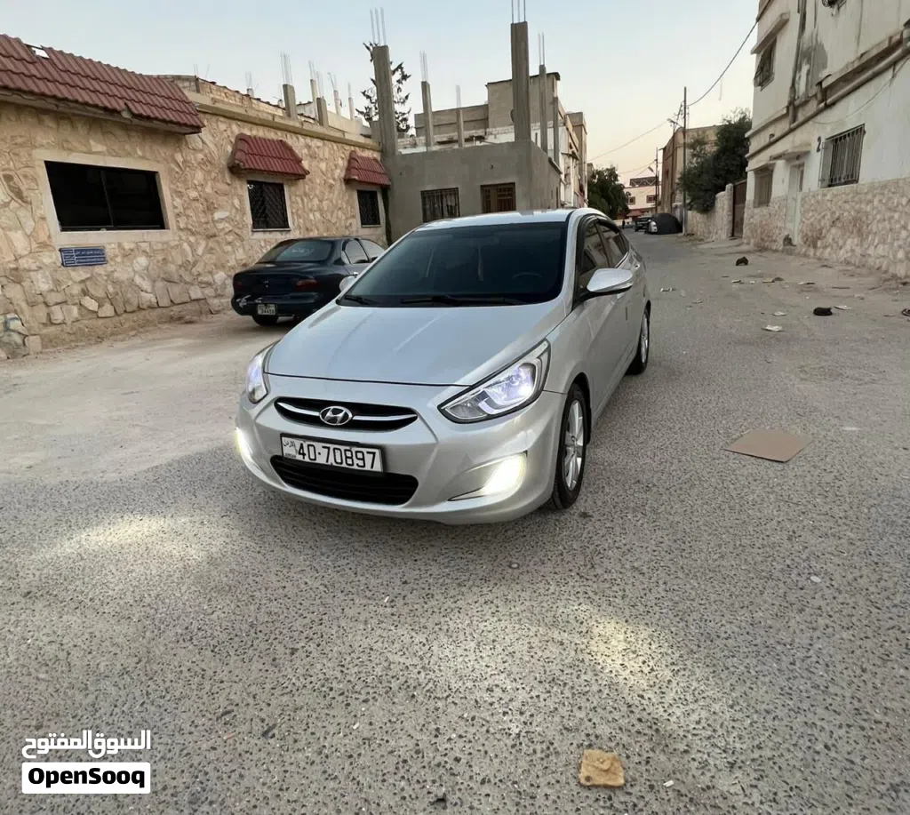 Hyundai Accent GL