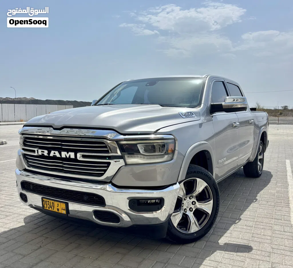 دودج رام Laramie