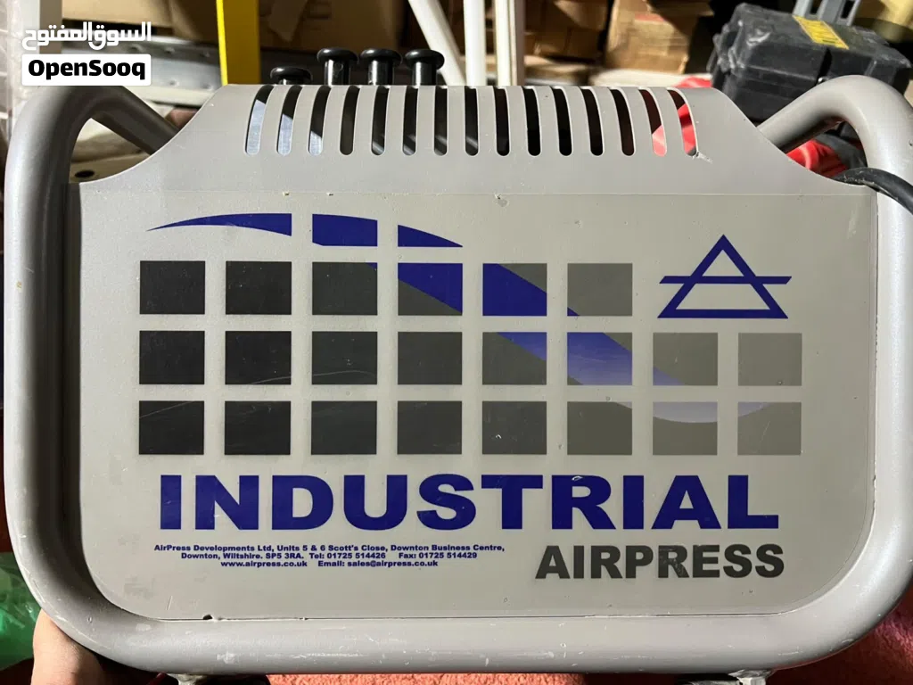 للبيع: نظام مضخة فكيوم احترافي (Industrial Airpress) بمضخة Becker ألمانية أصلي