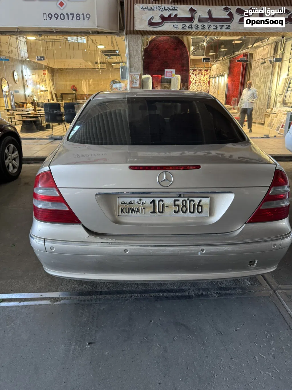 مرسيدس بنز الفئة-E E 240