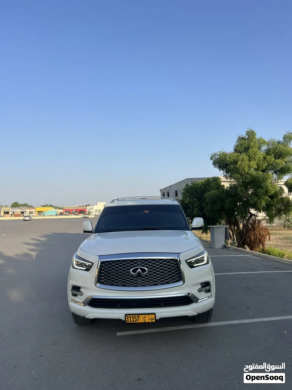 إنفينيتي QX80 Luxe