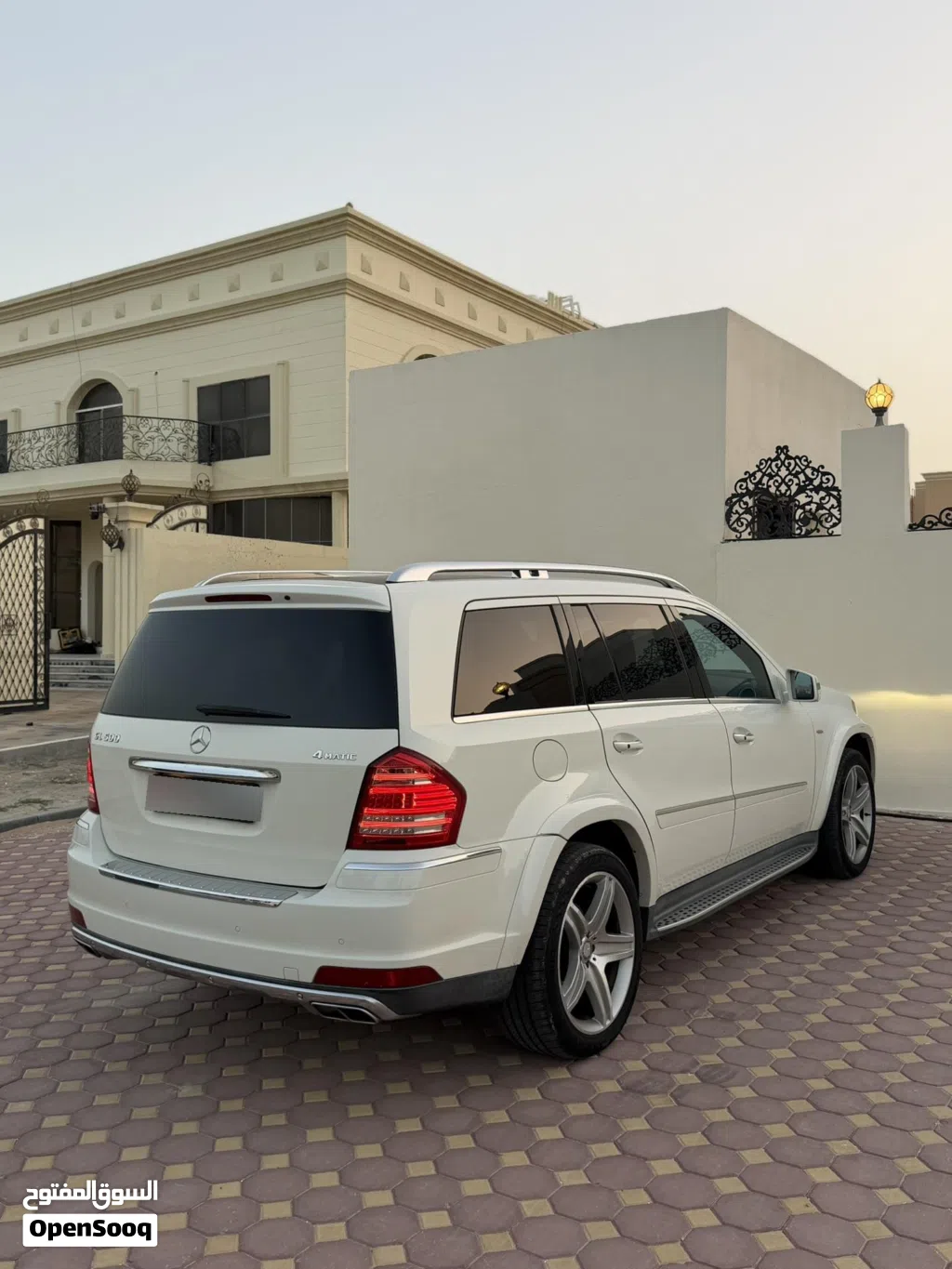 Mercedes Benz GL-Class GL 500