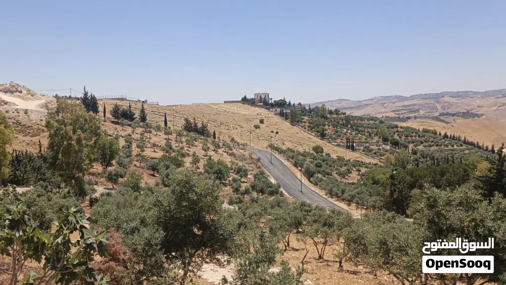اراضي في أجمل مواقع الحمر مشروع الحمر هايتس