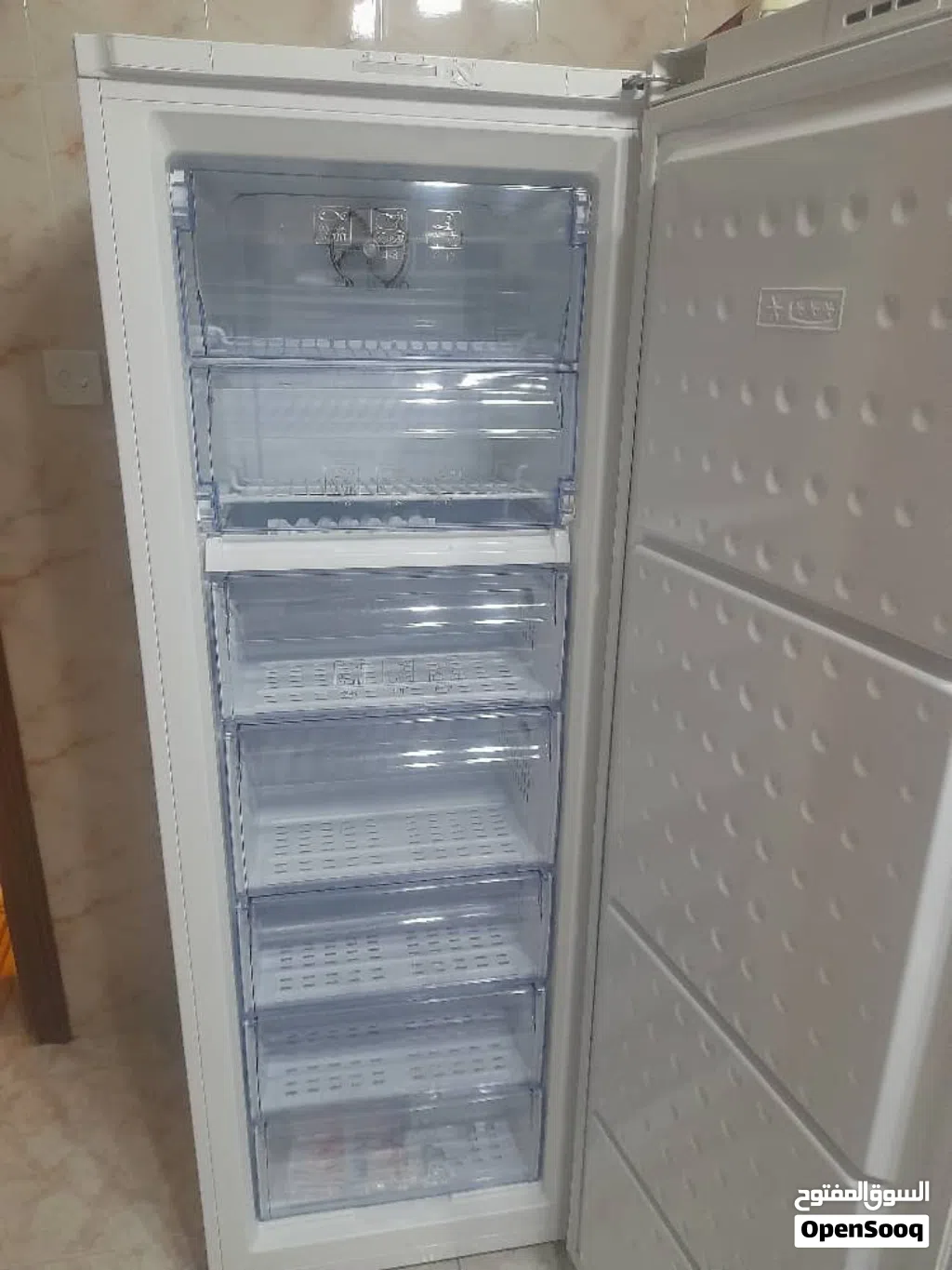فريز بيكو (BEKO) قائم... صناعة تركية .... جديد