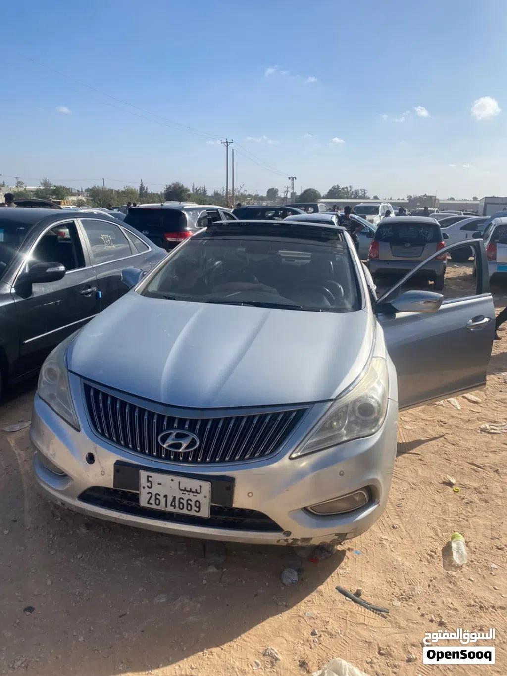 هيونداي ازيرا Standard