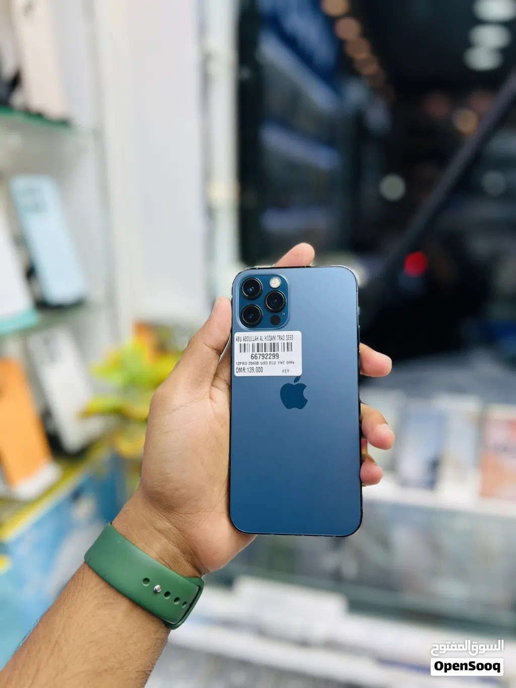 iPhone 12pro256Gb clean clear condition less use fantastic device