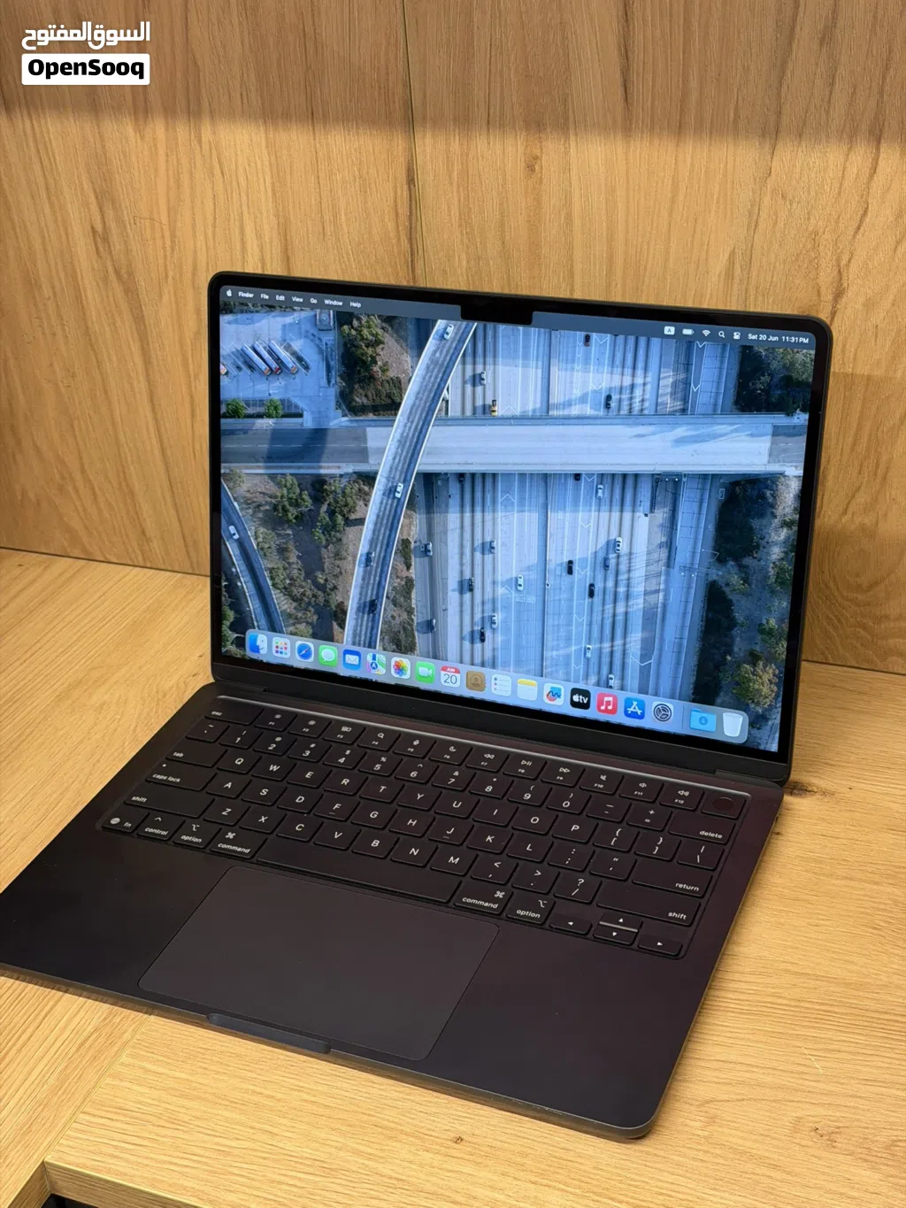 MacBook Air 2025. M4-Chip. 16 RAM. 256 SSD. 13.6-inch