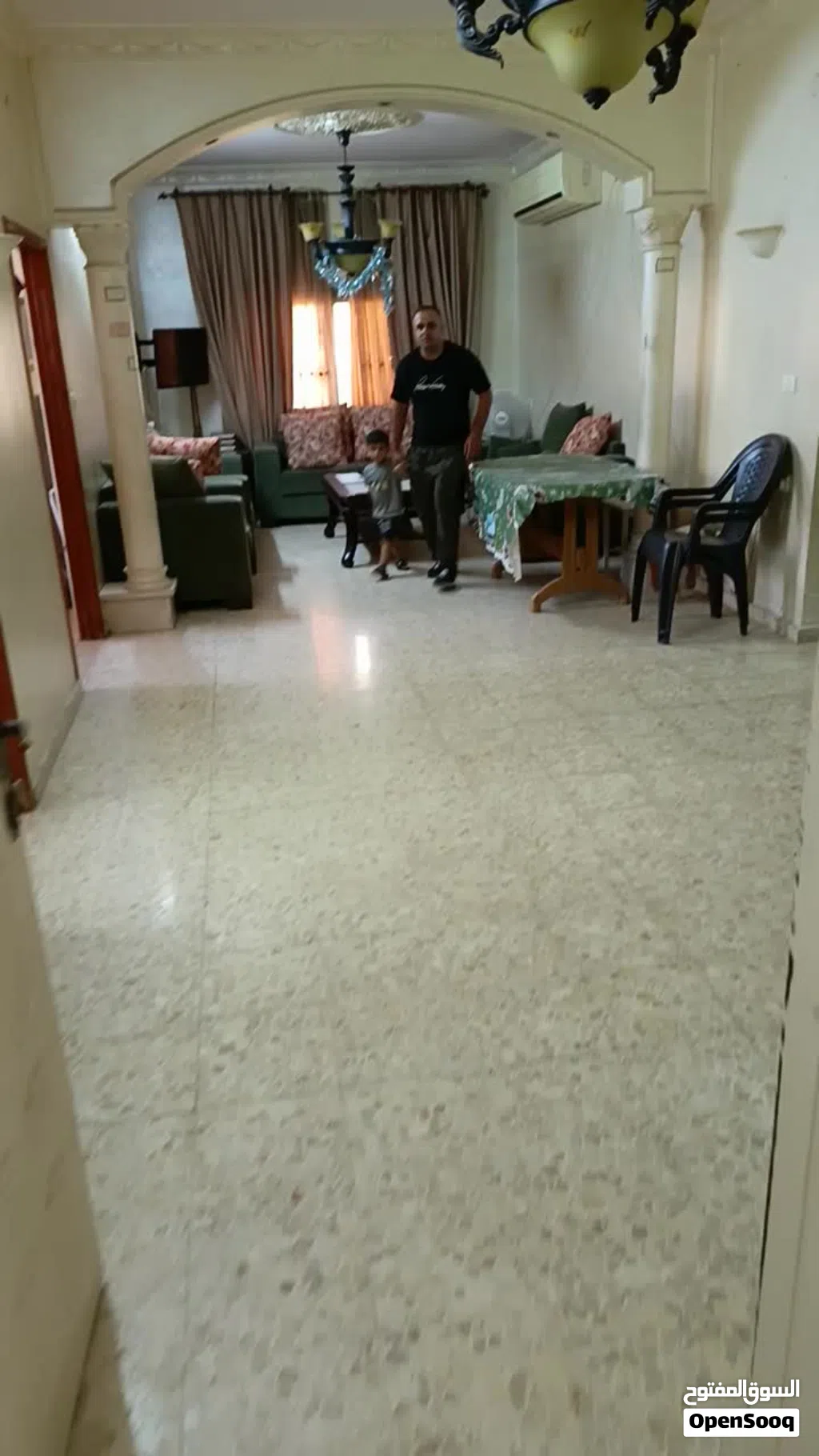 شقة مفروشة موجودة على دوار خضوري الطابق الثالث