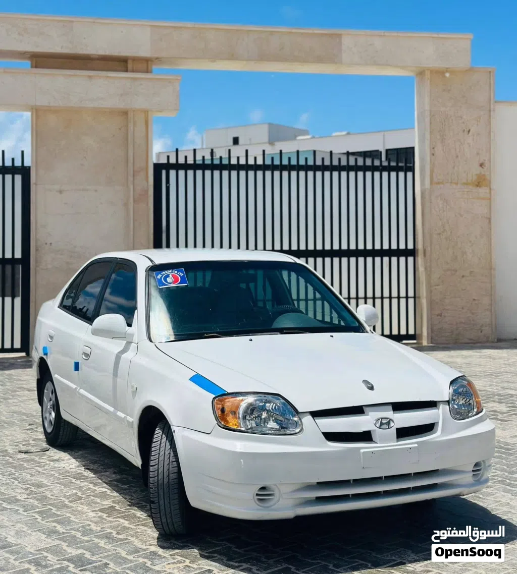 Hyundai Verna EX