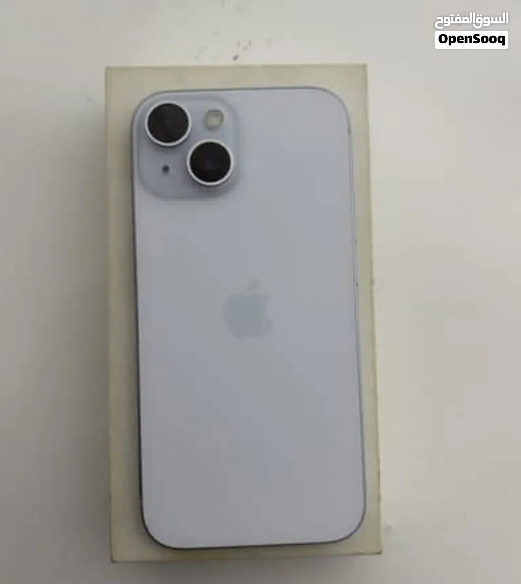 للبيع ايفون 15 128GB Blue