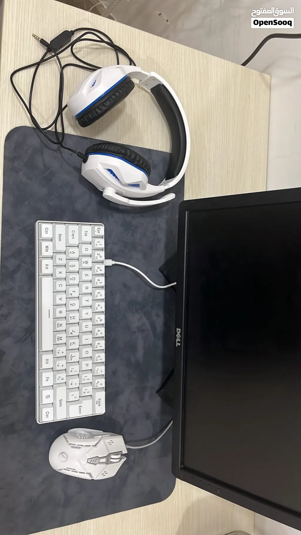 للبيع كيبورد وماوس وسماعه وماوس باد 30" 60