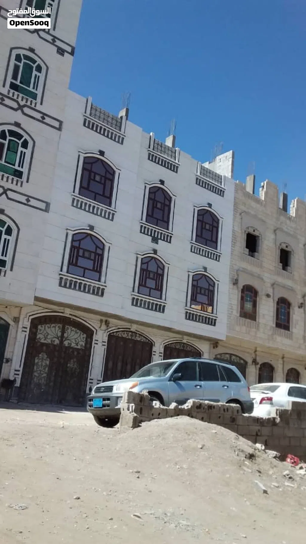 عماره عريطي للبيع