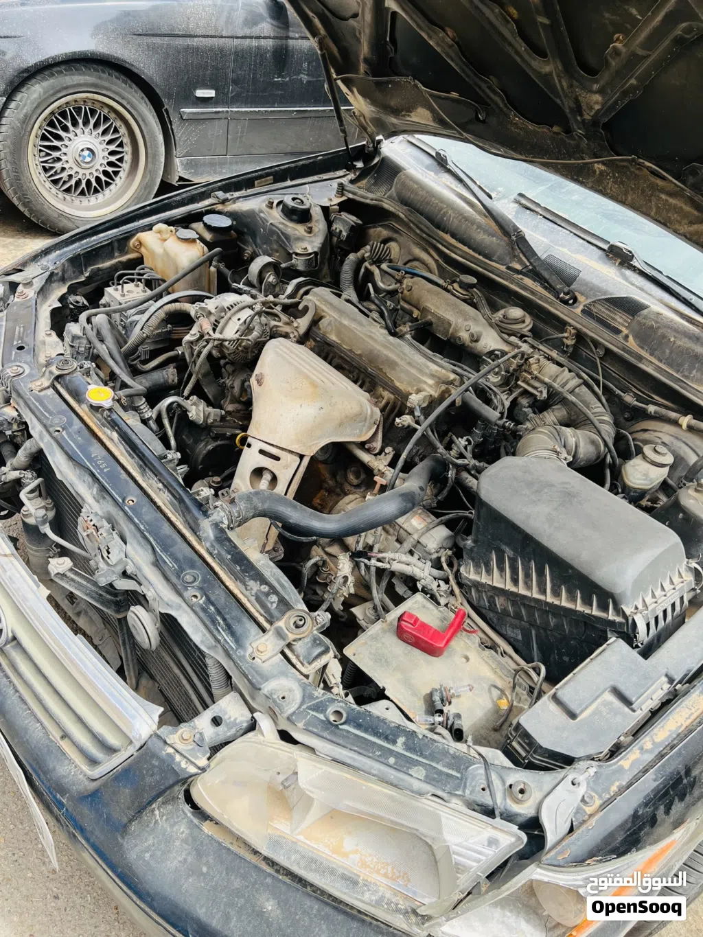 Toyota Camry E