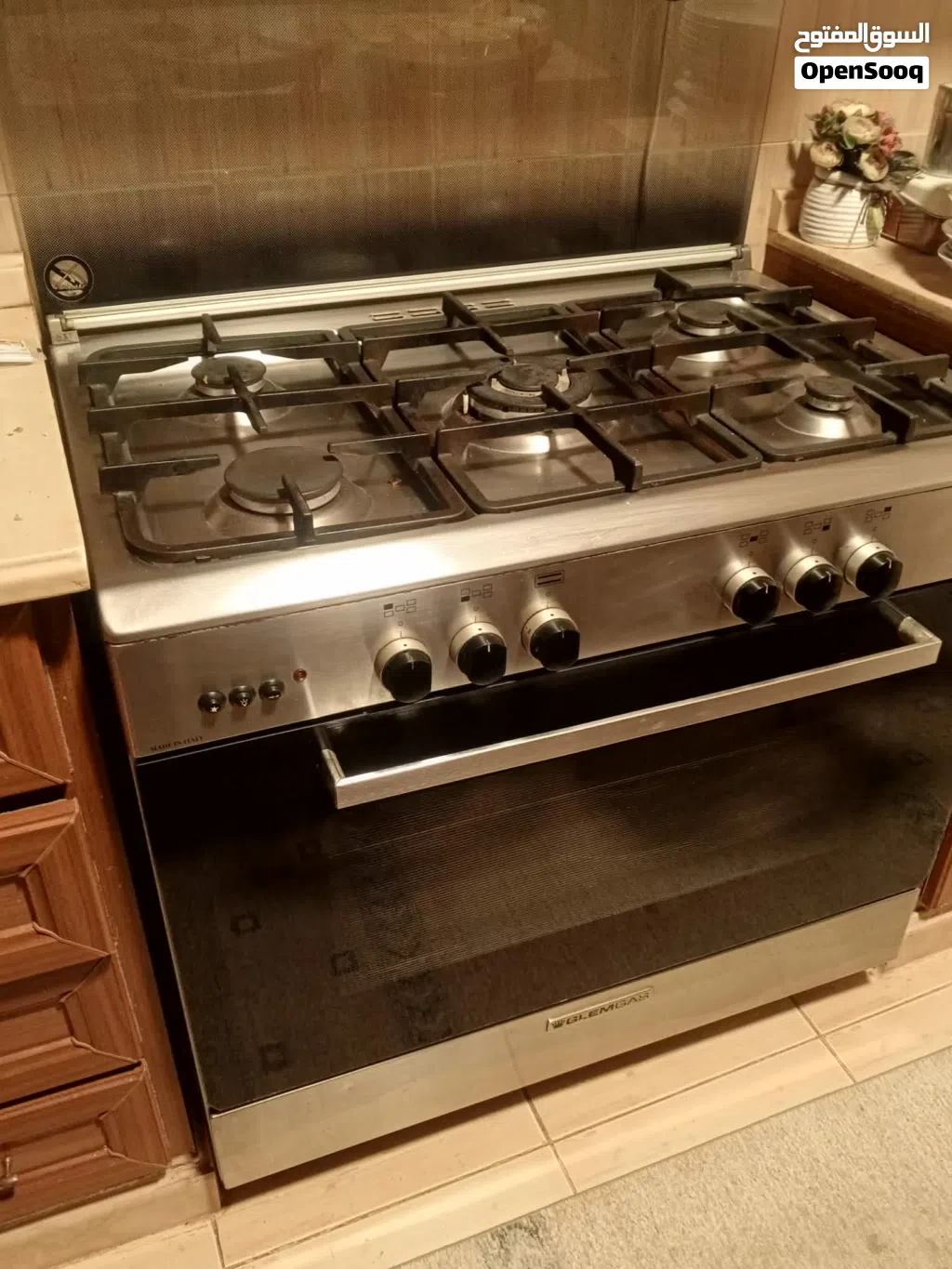 غاز إيطالي Glem Gas أصلي بحالة ممتازة جداً.