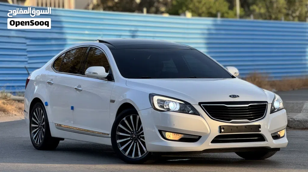 كيا كادينزا Limited