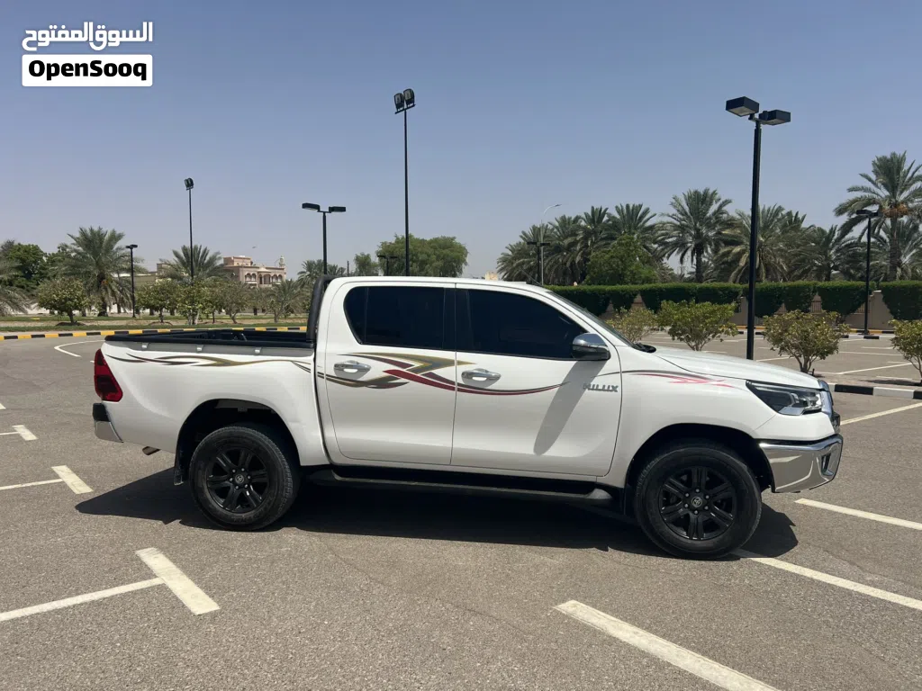 Toyota Hilux SR5