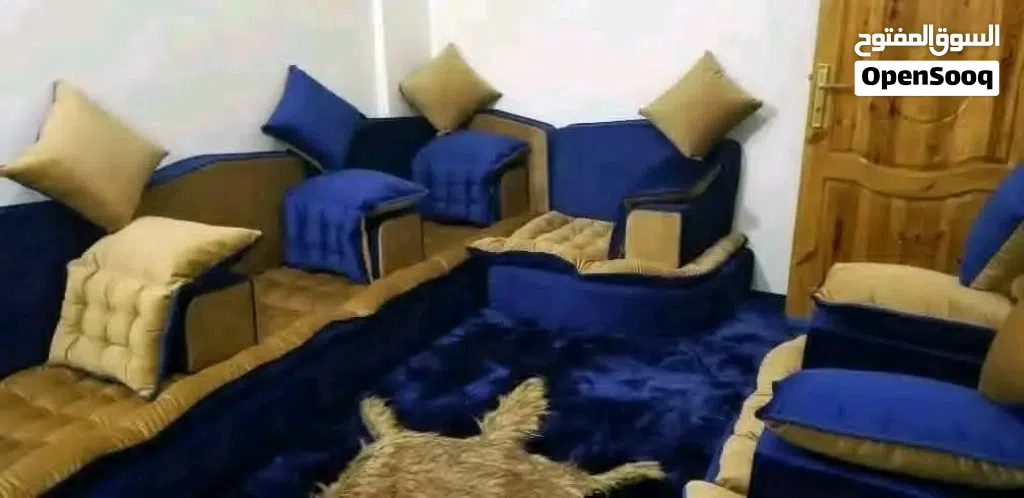 مجلس ضغط وصابي وجهين 12 متر نظيف جدا ب 180 الف