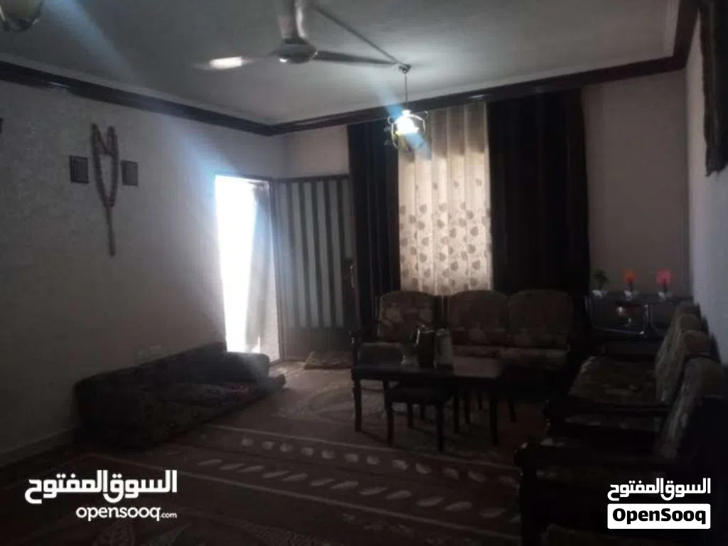 شقة للبيع في الزرقاء – مدينة الشرق / المرحلة الأولى