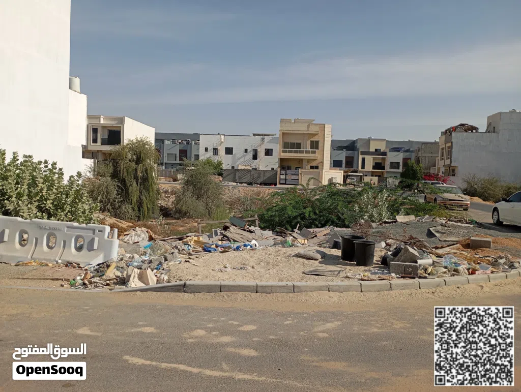 ارض سكني 200 متر زاوية شارعين منطقة الزاهيةResidential land, 200 sqm, corner plot on two streets,