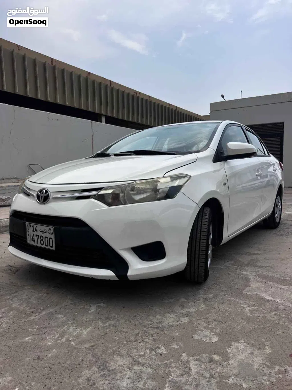 Toyota Yaris E