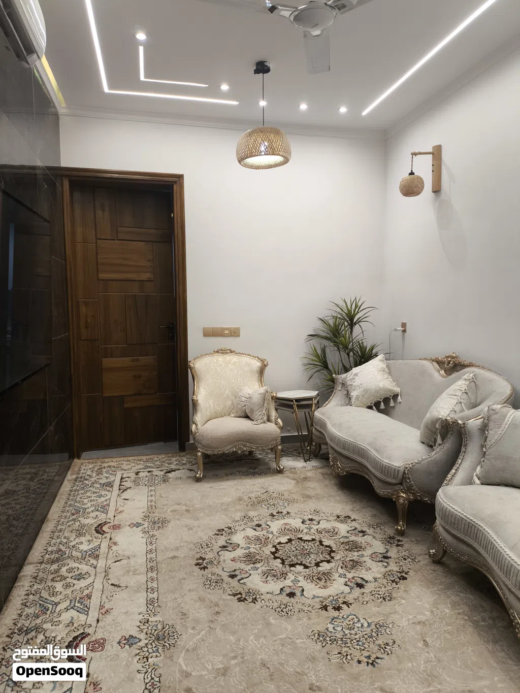 بيت في شارع فلسطين المهندسين للبيع مساحته 50م.بناء حديث