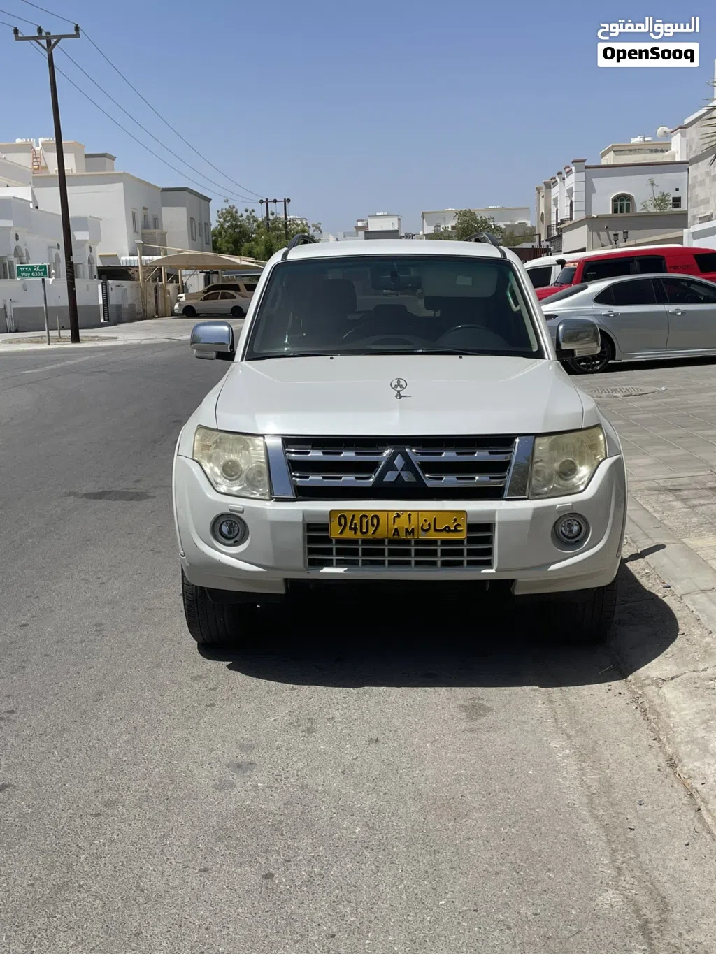 ميتسوبيشي باجيرو GLS