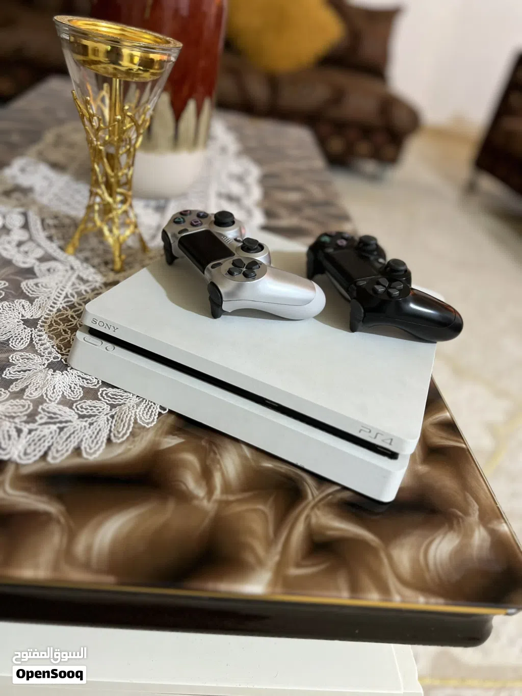 بلاي ستيشن 4استعمال اوربي نضيف