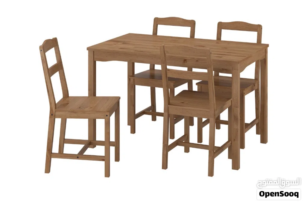 IKEA dining table with 4 chairs (almost new)