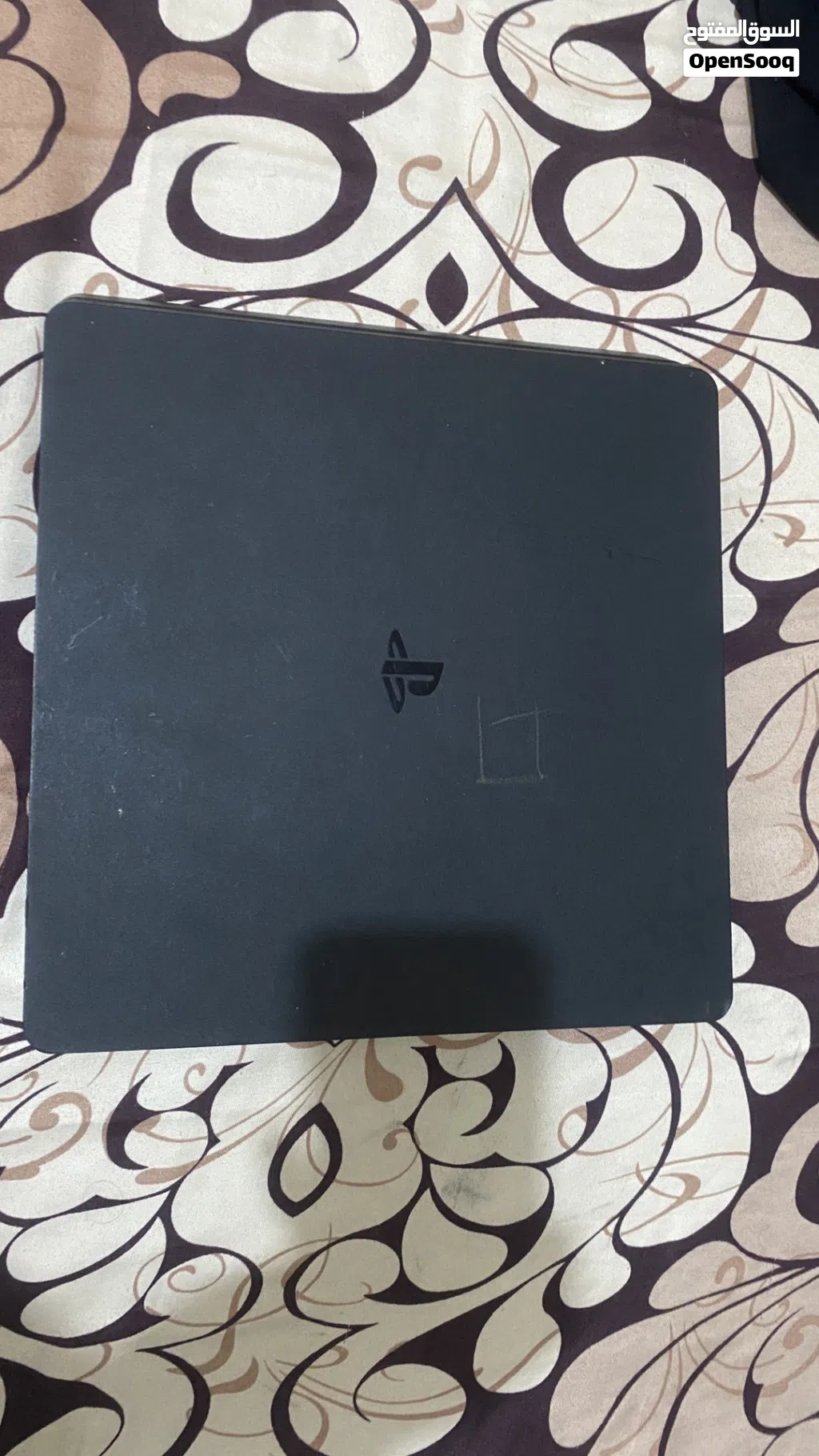 سوني 4 سليم مهكر وسعر عرطه في عدن وتوصيل جميع المحافظات Sony 4 slim playstaion 4
