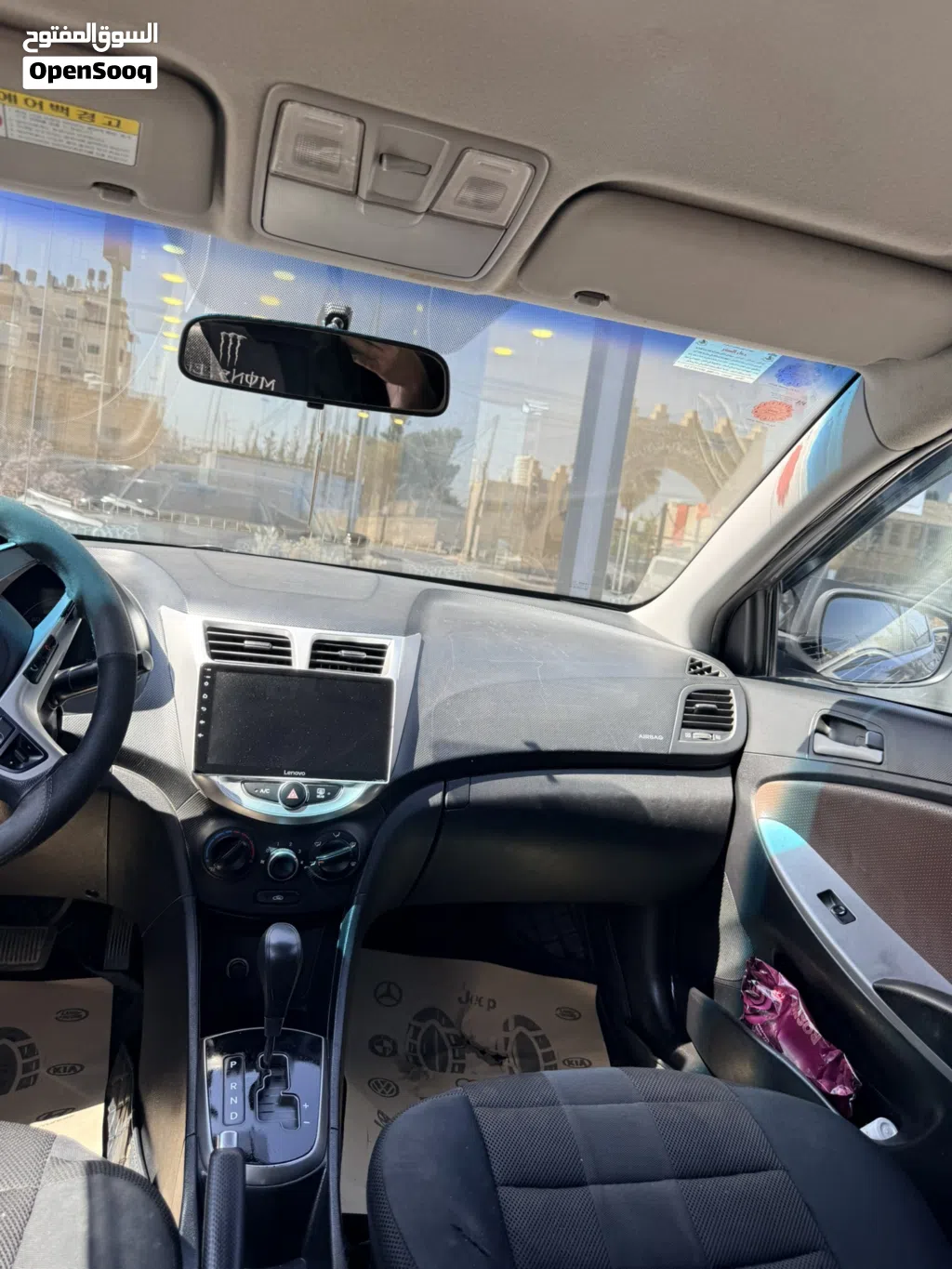 Hyundai Accent Standard