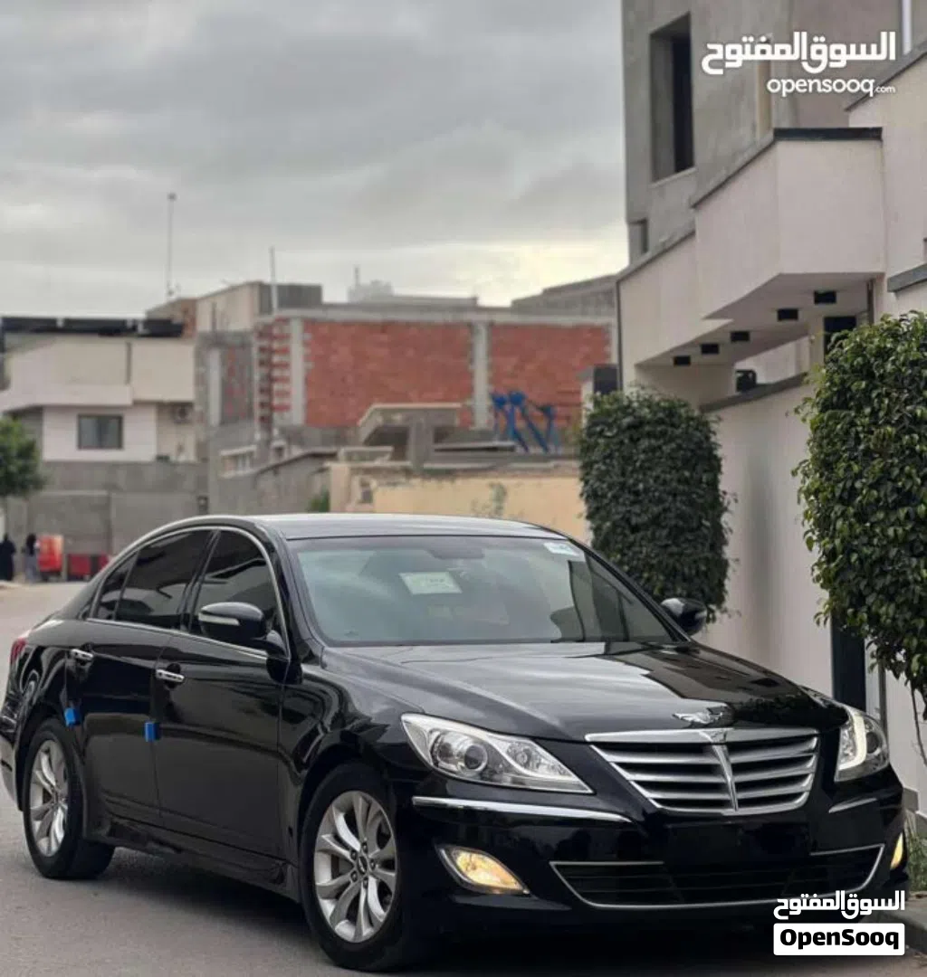 جينيسيس G70