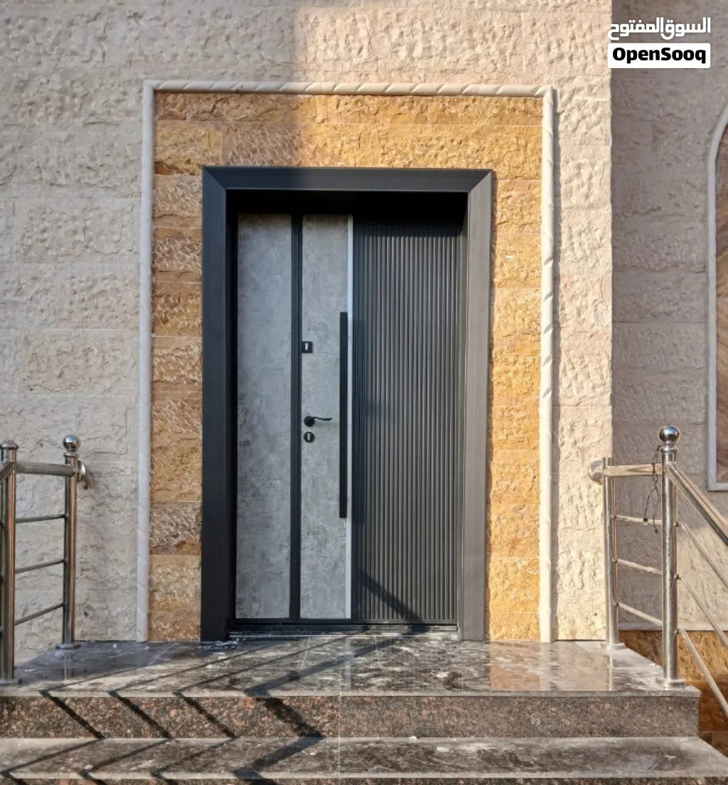 CAST ALUMINIUM MAIN DOOR 120 × 210